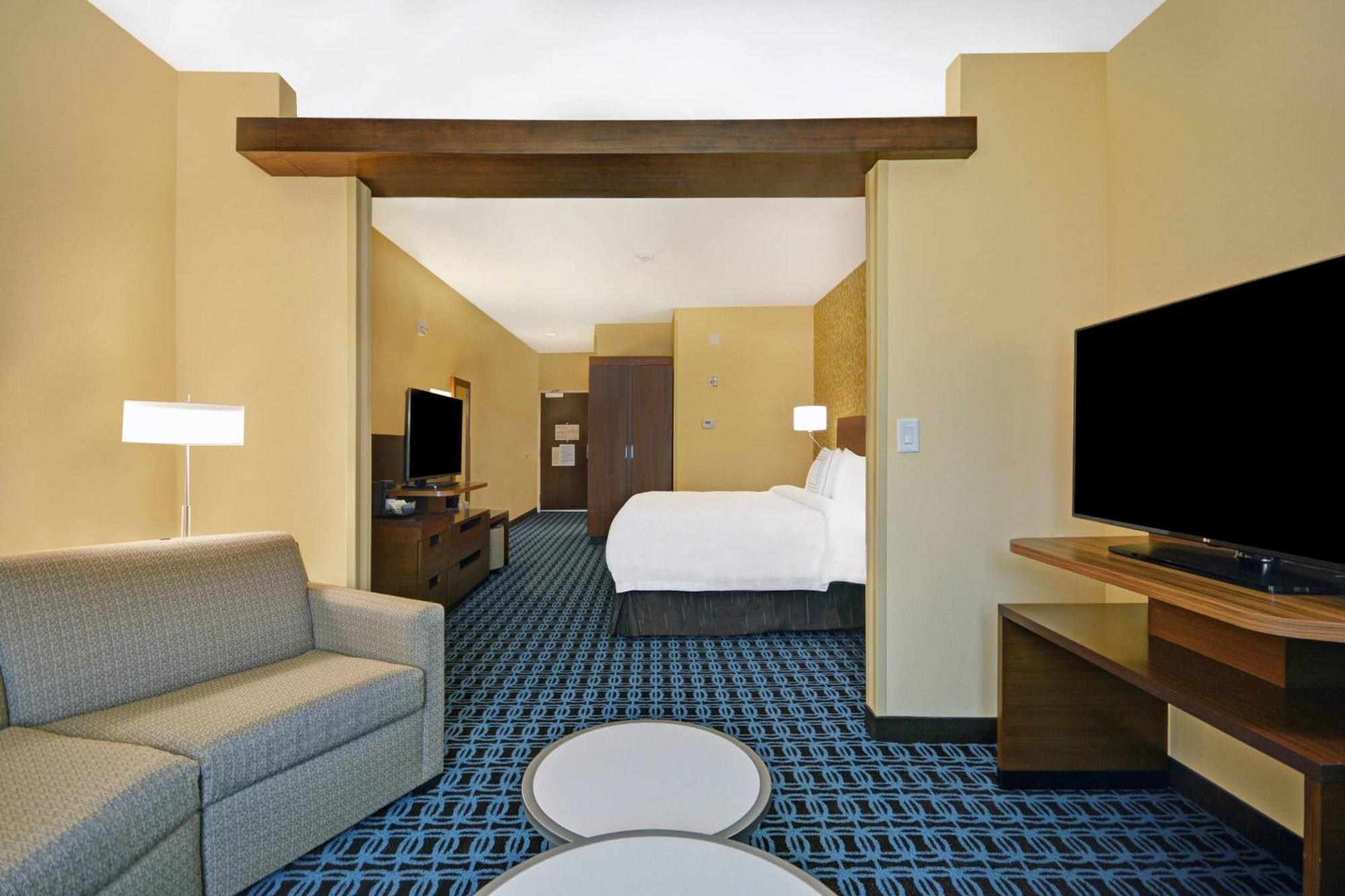 Fairfield Inn & Suites By Marriott Savannah Sw/Richmond Hill Exterior foto